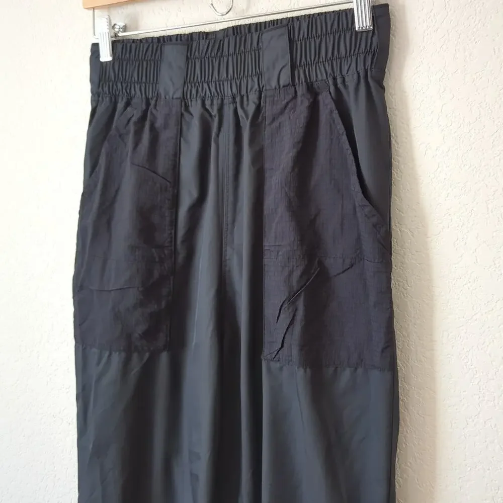 Nike Sportswear Tapered Jogger Pants Women's Small Cuffed Black Athletic DB3866‎